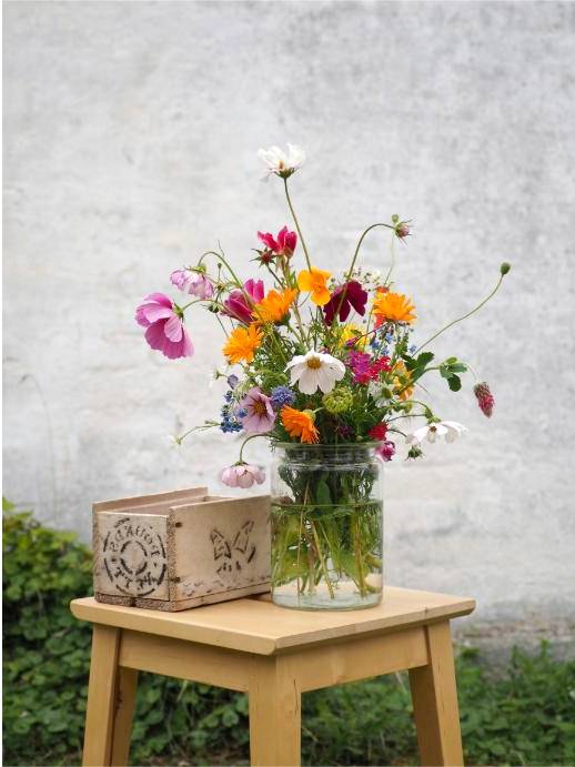 Centrepiece 4
